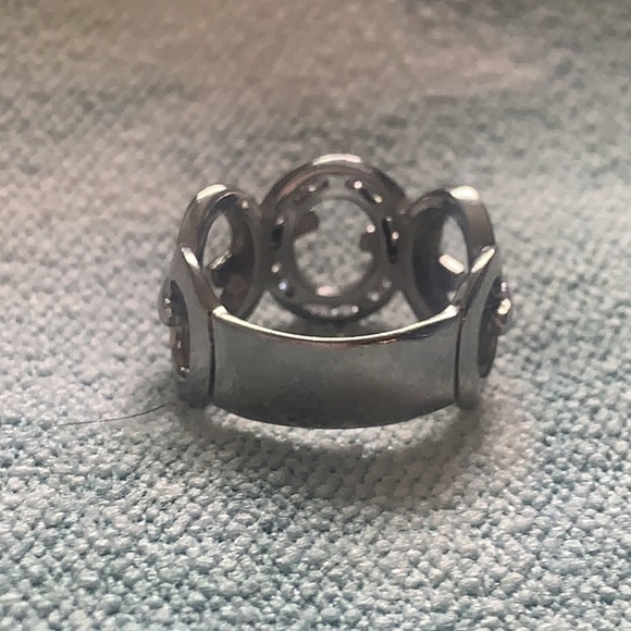 Stainless Steel Swarovski crystal ring - Picture 3 of 6